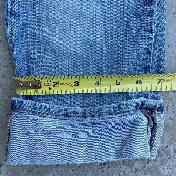 Sweet Vibes Capri Jeans. Size 9 - Picture 9 of 15